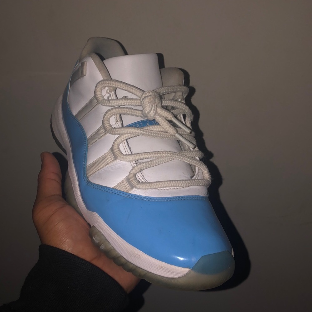 Unc retro 11